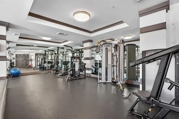 $457,500 | 2401 Northeast 65th Street, Unit 205, Fort Lauderdale, FL 33308