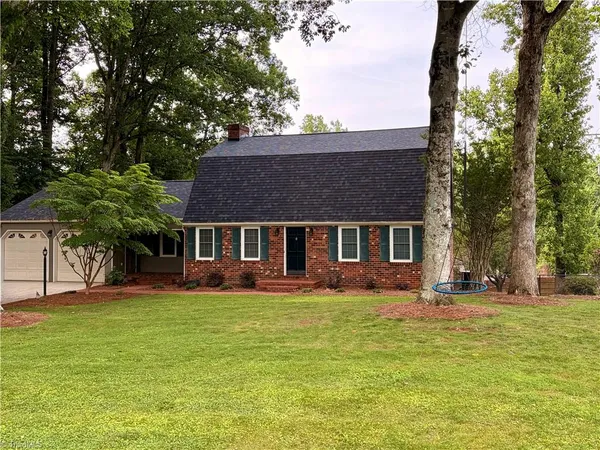 $484,900 | 223 Knollwood Drive, Elkin, NC 28621