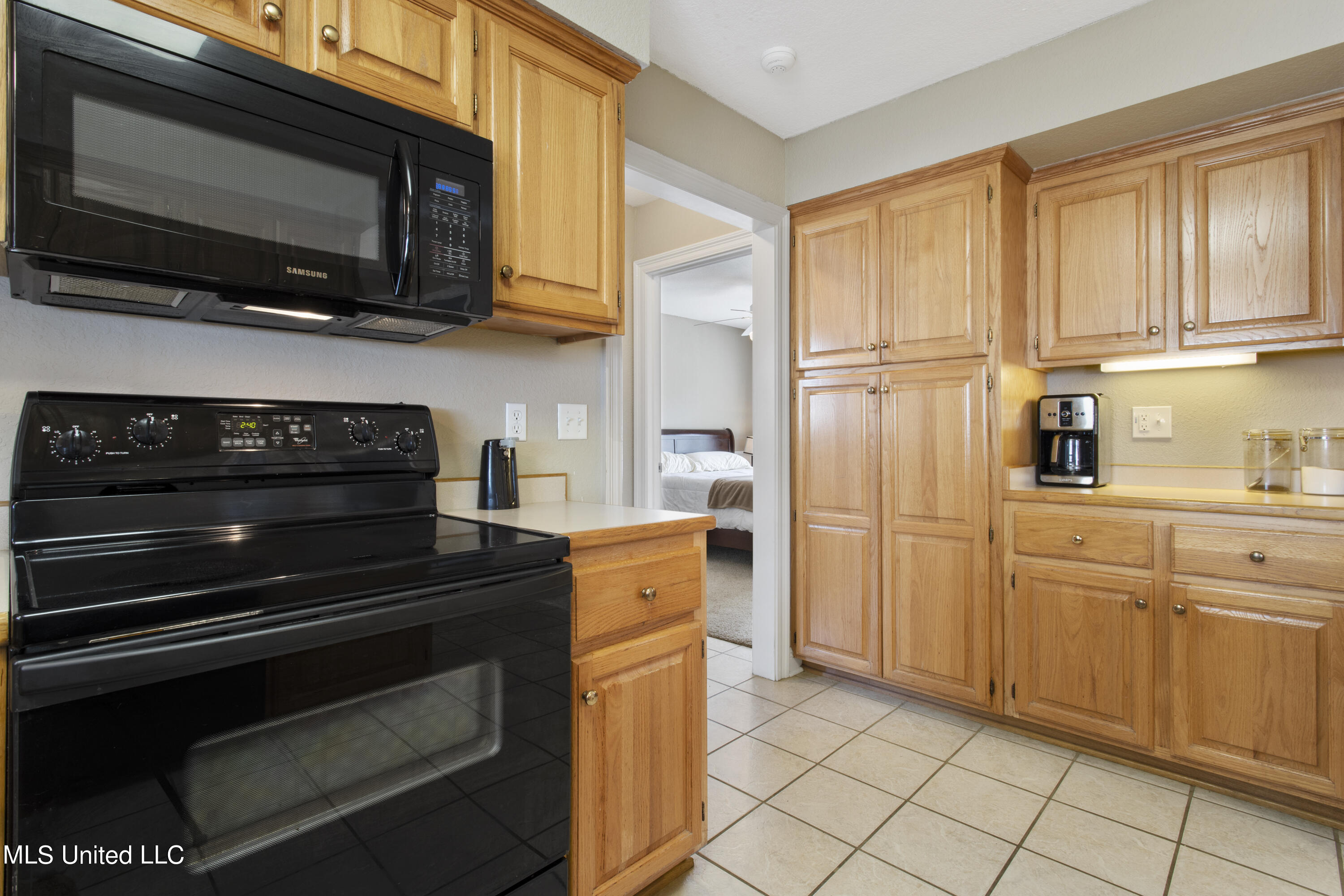 212 Ridgeway Avenue Gulfport, MS 39507 - Photo 10 of 24 010