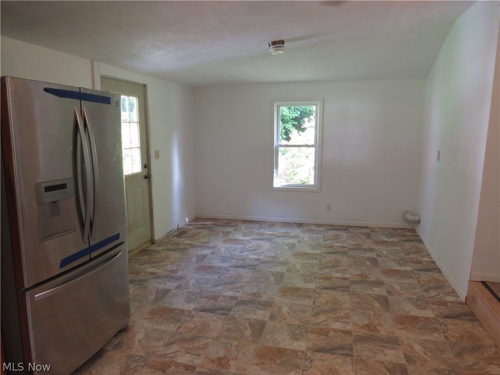 1748 Dock Road Madison, OH 44057 - Photo 17 of 33