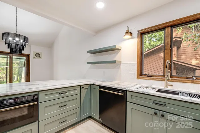 $509,000 | 402 Woodfield Drive, Asheville, NC 28803