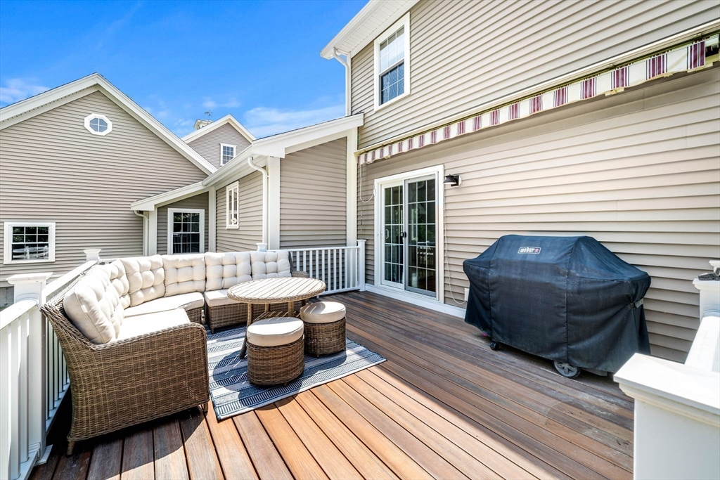 11 Maple Road Chelmsford, MA 01824 - Photo 36 of 40
