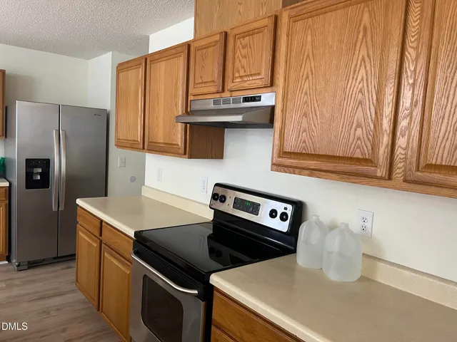 $1,995 | 2920 Roundleaf Court, Raleigh, NC 27604