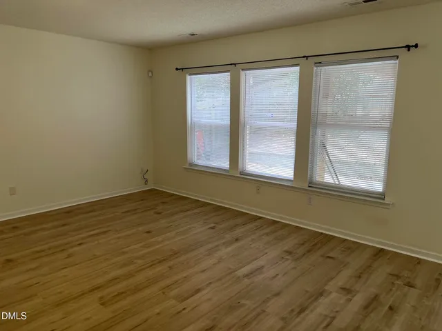 $1,995 | 2920 Roundleaf Court, Raleigh, NC 27604