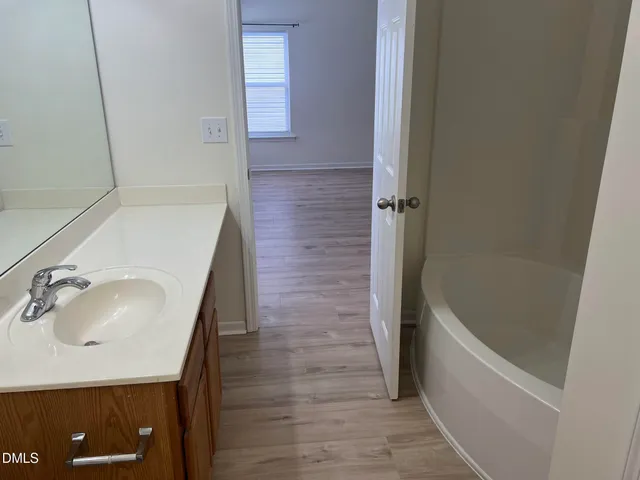 $1,995 | 2920 Roundleaf Court, Raleigh, NC 27604