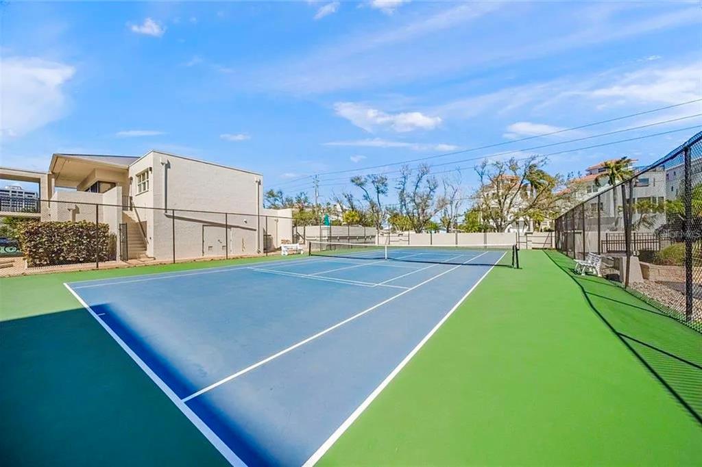 420 Beach Road, Unit 606 Sarasota, FL 34242 - Photo 53 of 83 a view of a tennis court