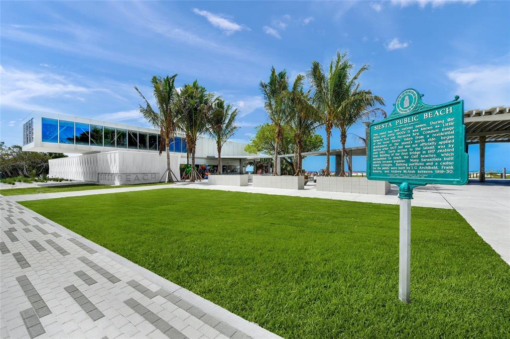 420 Beach Road, Unit 606 Sarasota, FL 34242 - Photo 68 of 83 a garden view with a seating space