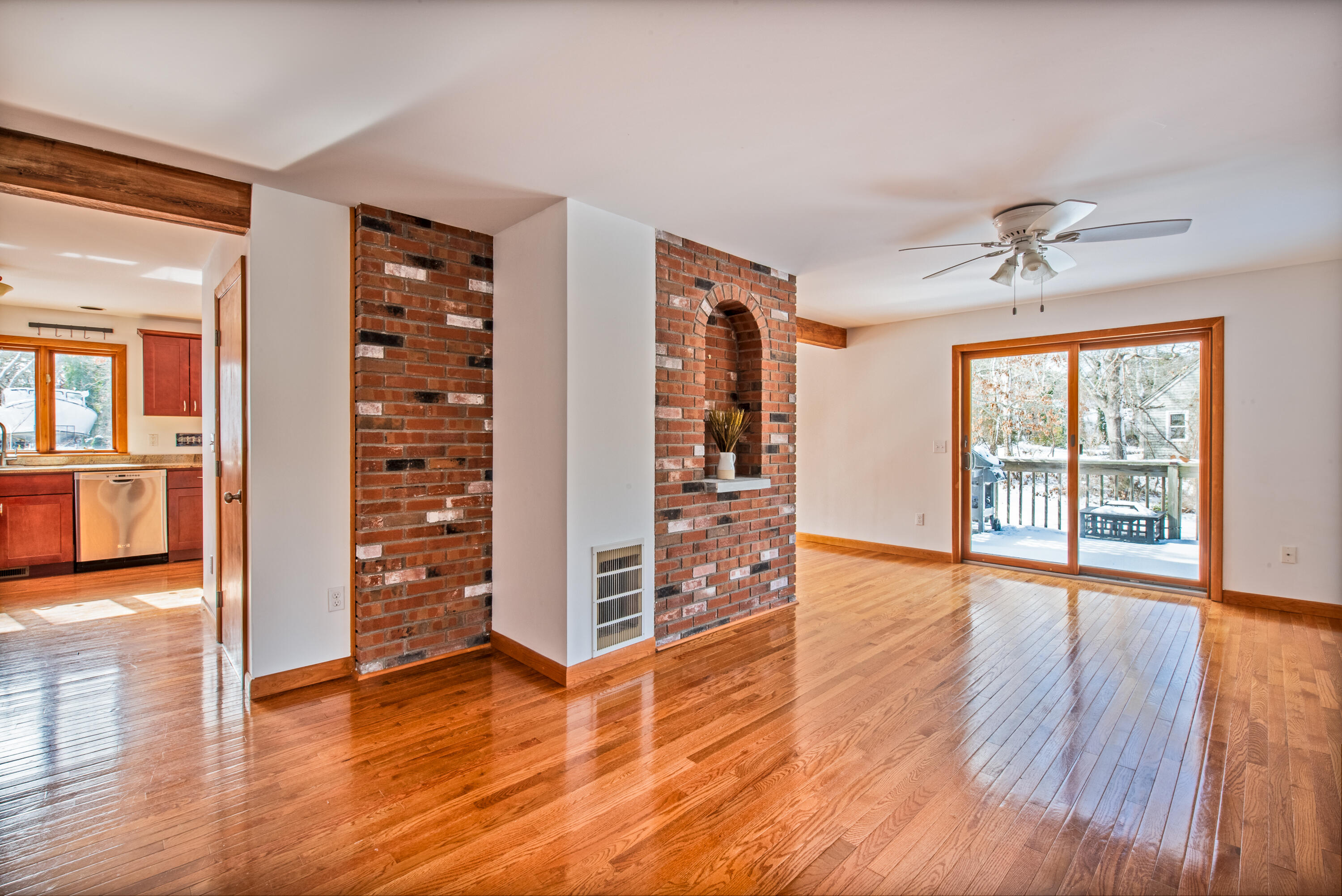 30 Briggs Field Road Eastham, MA 02642 - Photo 13 of 38 30BrigsFieldRoad-13