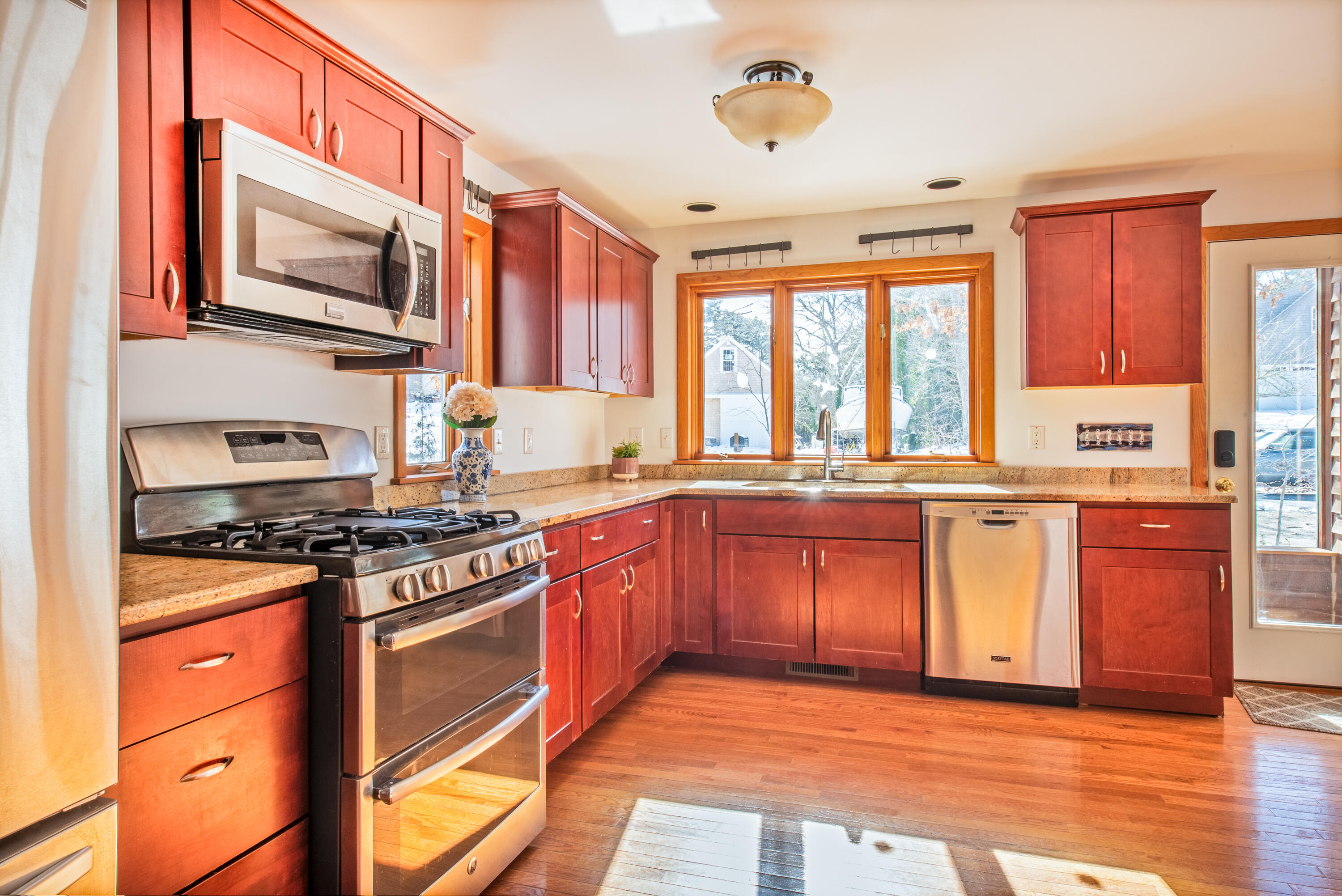 30 Briggs Field Road Eastham, MA 02642 - Photo 14 of 38 30BrigsFieldRoad-15