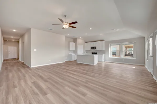 $319,990 | 1101 Water Valley, Seguin, TX 78155