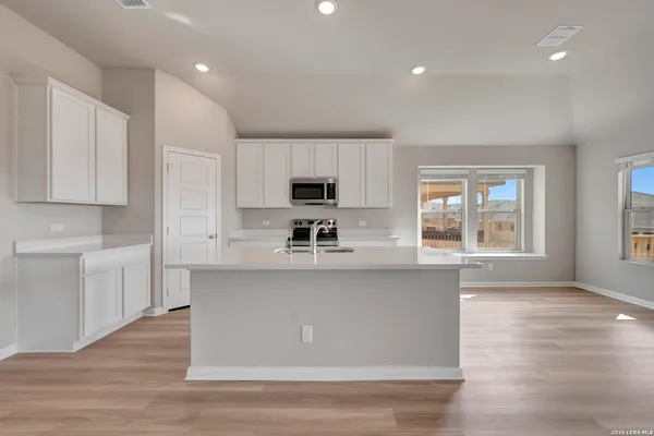 $319,990 | 1101 Water Valley, Seguin, TX 78155
