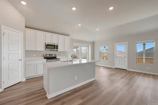 $319,990 | 1101 Water Valley, Seguin, TX 78155