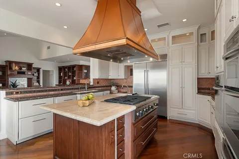 $3,199,000 | 9771 Daron Drive, Villa Park, CA 92861