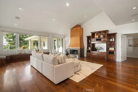 $3,199,000 | 9771 Daron Drive, Villa Park, CA 92861