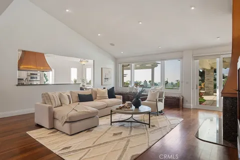 $3,199,000 | 9771 Daron Drive, Villa Park, CA 92861