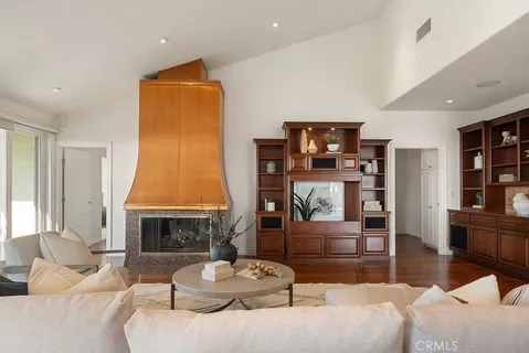 $3,199,000 | 9771 Daron Drive, Villa Park, CA 92861