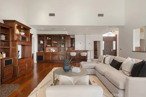 $3,199,000 | 9771 Daron Drive, Villa Park, CA 92861