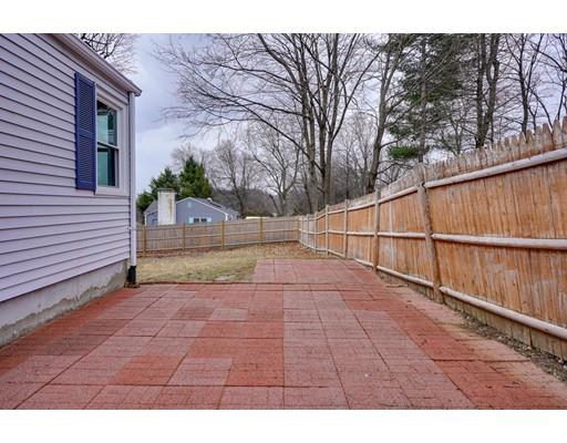 29 Spring Terrace Shrewsbury, MA 01545 - Photo 9 of 21 Gallery Image 9
