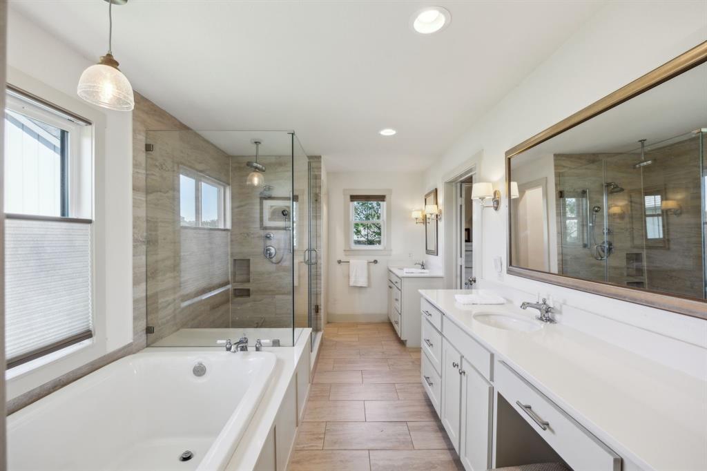 5905 Cr-1093 Celeste, TX 75423 - Photo 20 of 40 a large spacious bathroom with a tub sink shower and mirror