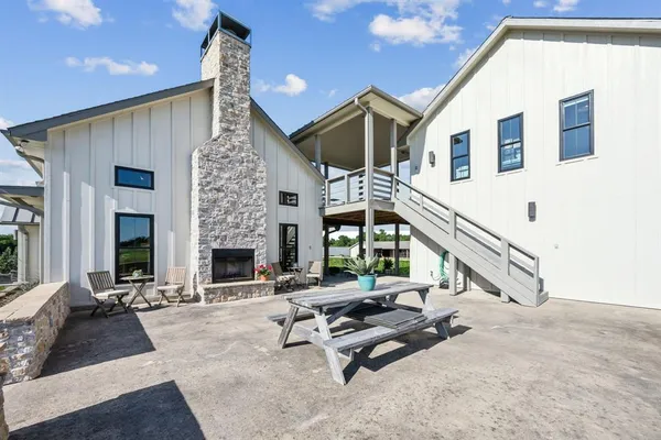 $1,650,000 | 5905 Cr-1093, Celeste, TX 75423