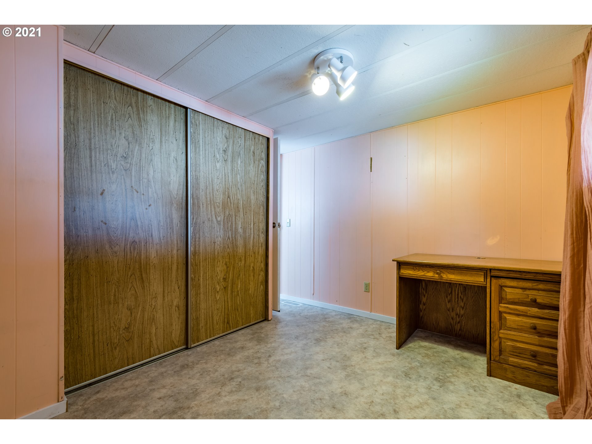 2150 Laura Street, Unit SP 87 Springfield, OR 97477 - Photo 16 of 32