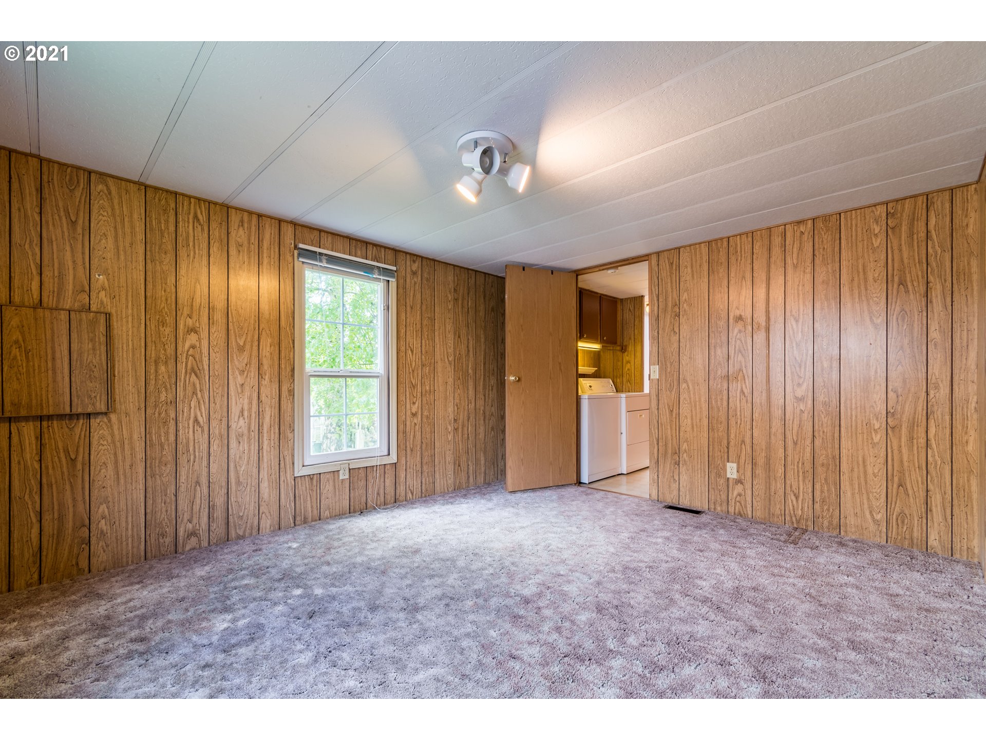 2150 Laura Street, Unit SP 87 Springfield, OR 97477 - Photo 19 of 32