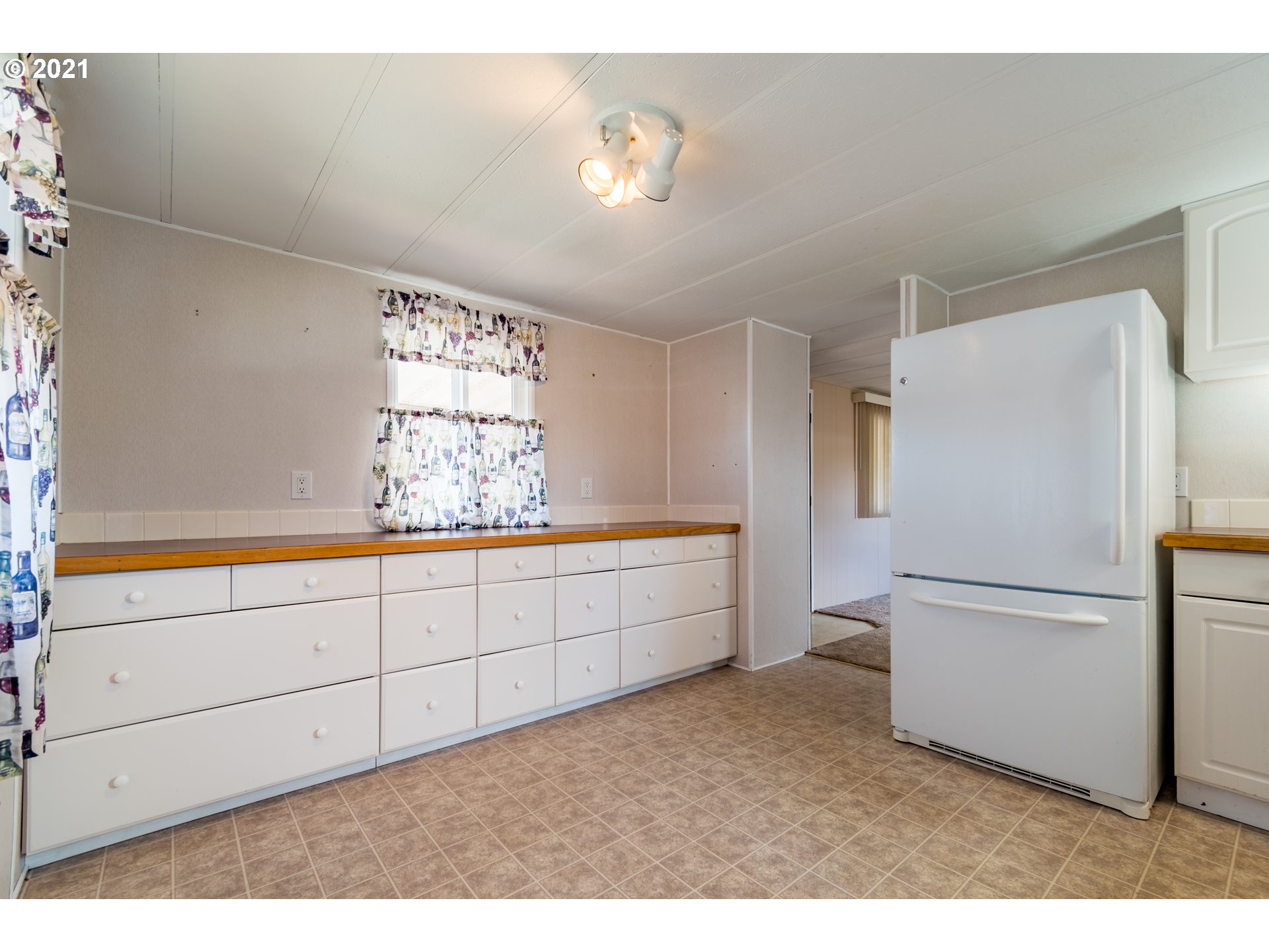 2150 Laura Street, Unit SP 87 Springfield, OR 97477 - Photo 10 of 32