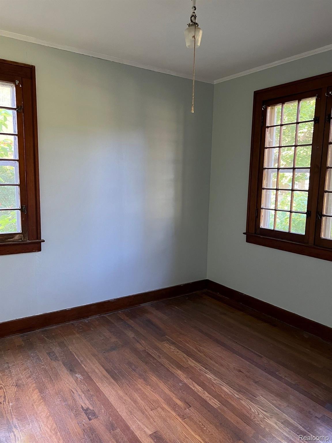 2281 Lakeshore Road Applegate, MI 48401 - Photo 5 of 13 Gallery Image 5