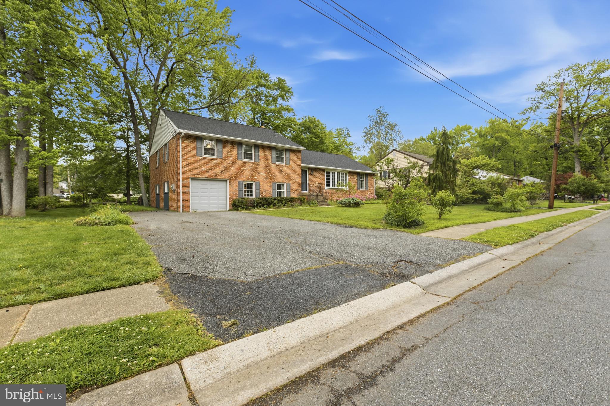 241 Cheltenham Road Newark, DE 19711 - Photo 3 of 52