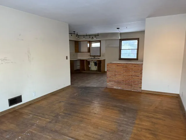 $29,900 | 1405 West Clark Street, Albert Lea, MN 56007