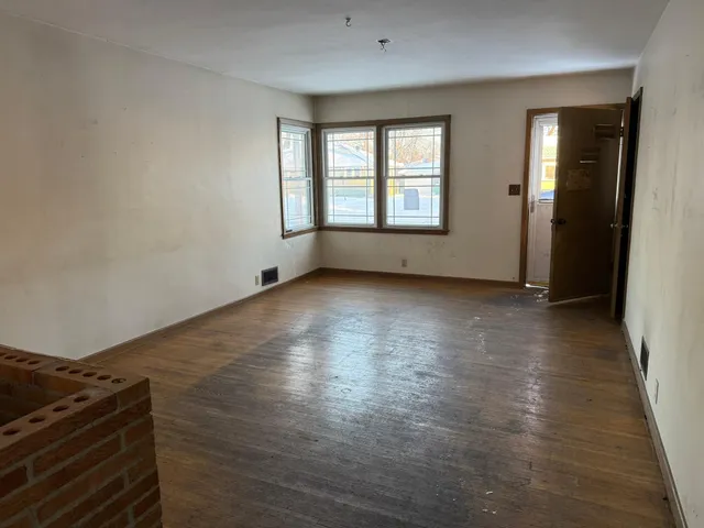 $29,900 | 1405 West Clark Street, Albert Lea, MN 56007