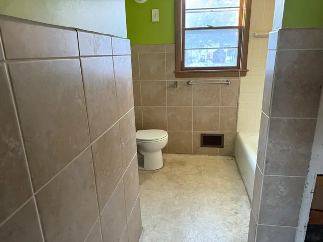 $29,900 | 1405 West Clark Street, Albert Lea, MN 56007