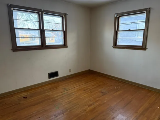 $29,900 | 1405 West Clark Street, Albert Lea, MN 56007