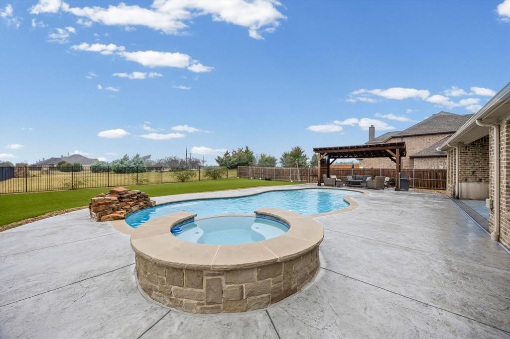 5405 Ranger Drive Midlothian, TX 76065 - Photo 2 of 29 Warm up in the attached hot tub!