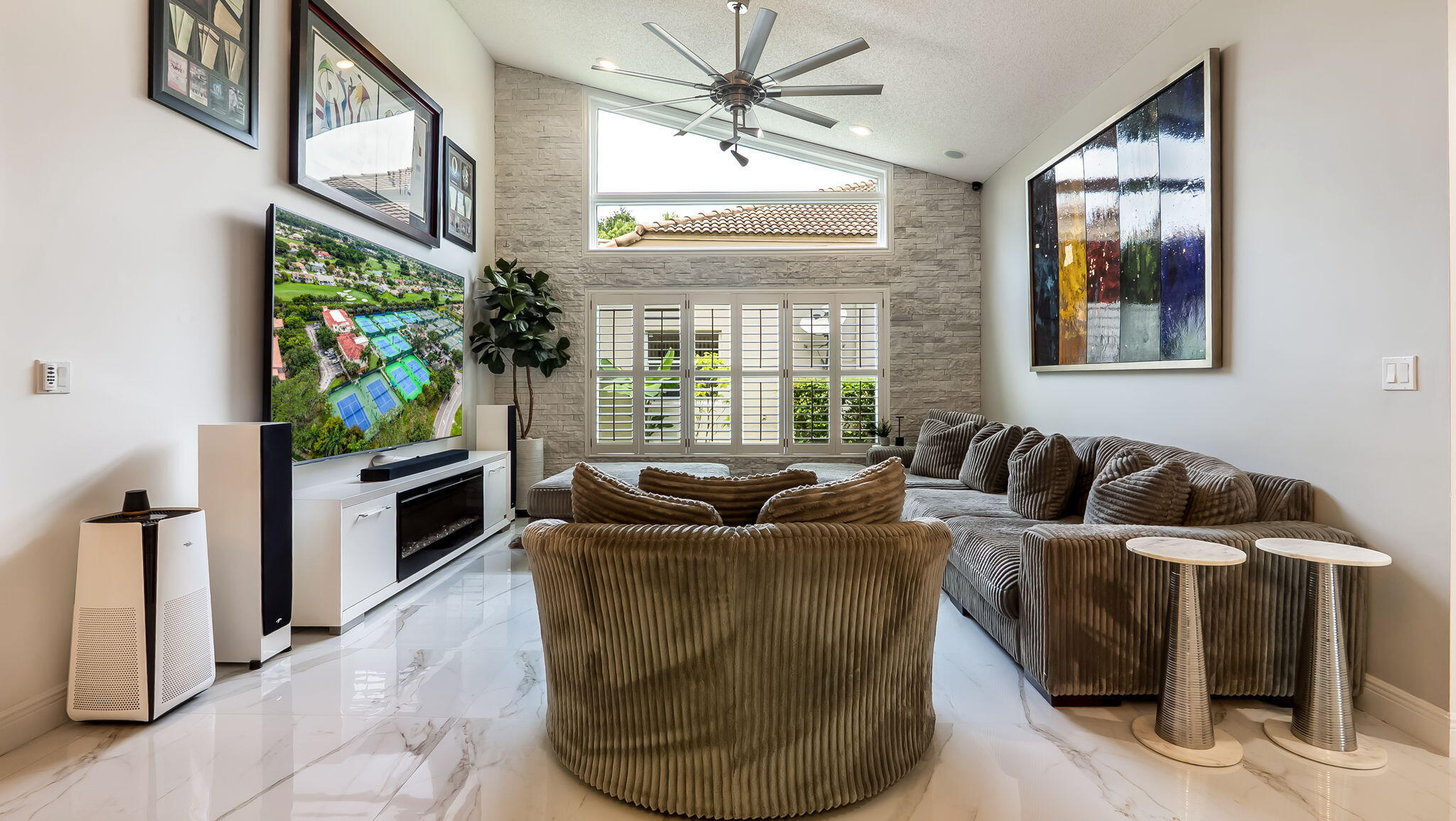 10810 Santa Rosa Drive Boca Raton, FL 33498 - Photo 29 of 52 Family Room