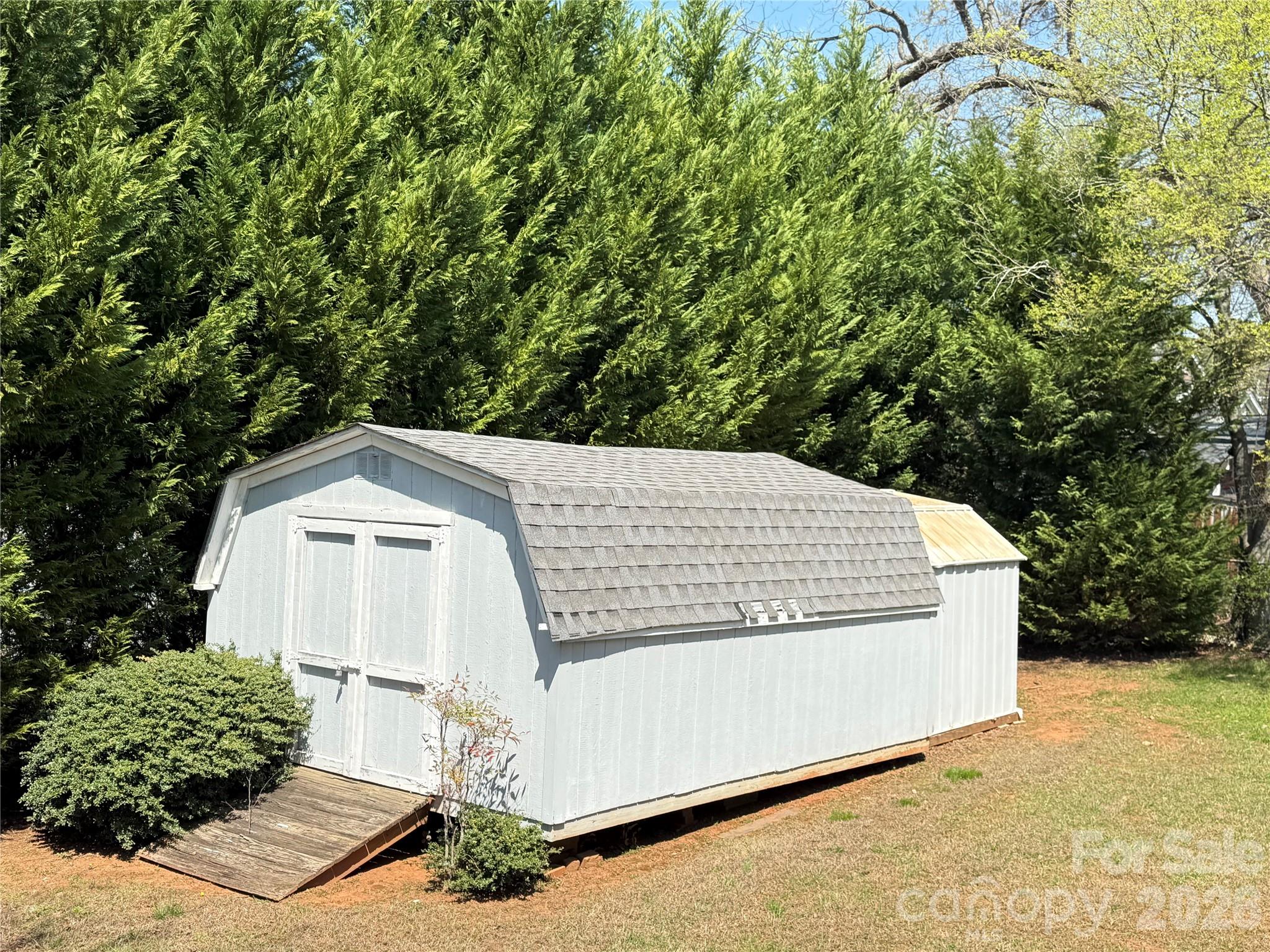 240 Nixon Road Belmont, NC 28012 - Photo 11 of 13 a view of backyard with green space