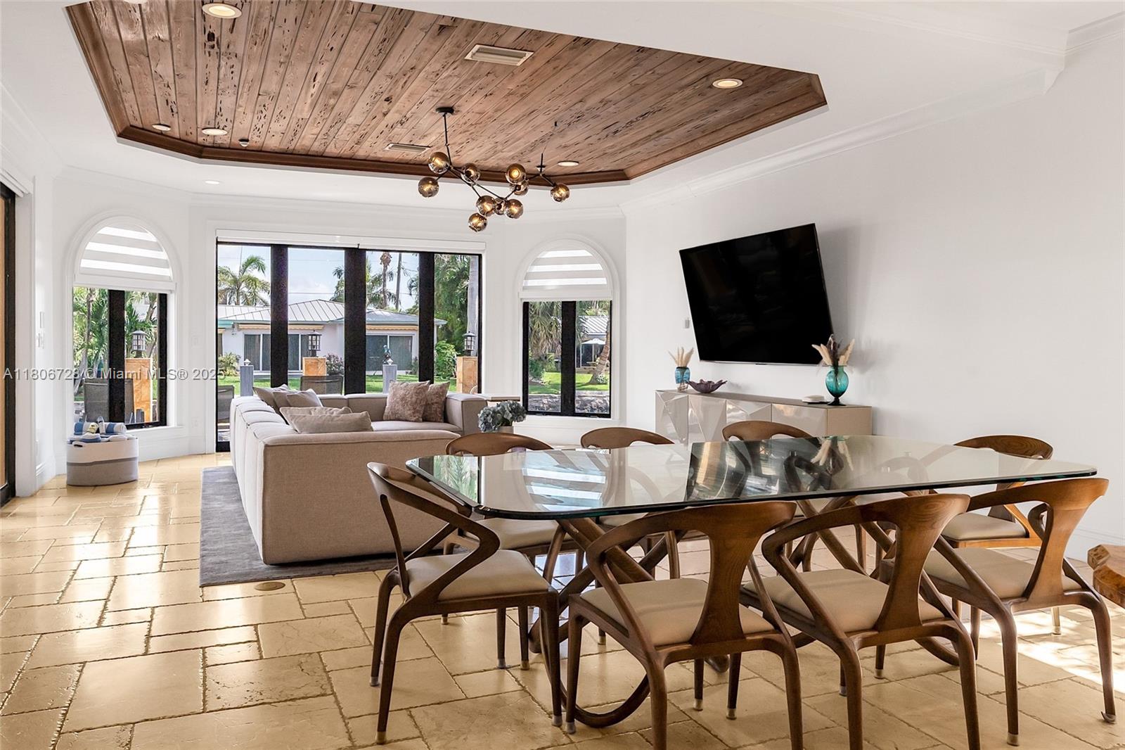 1011 Rhodes Villa Avenue Delray Beach, FL 33483 - Photo 32 of 90