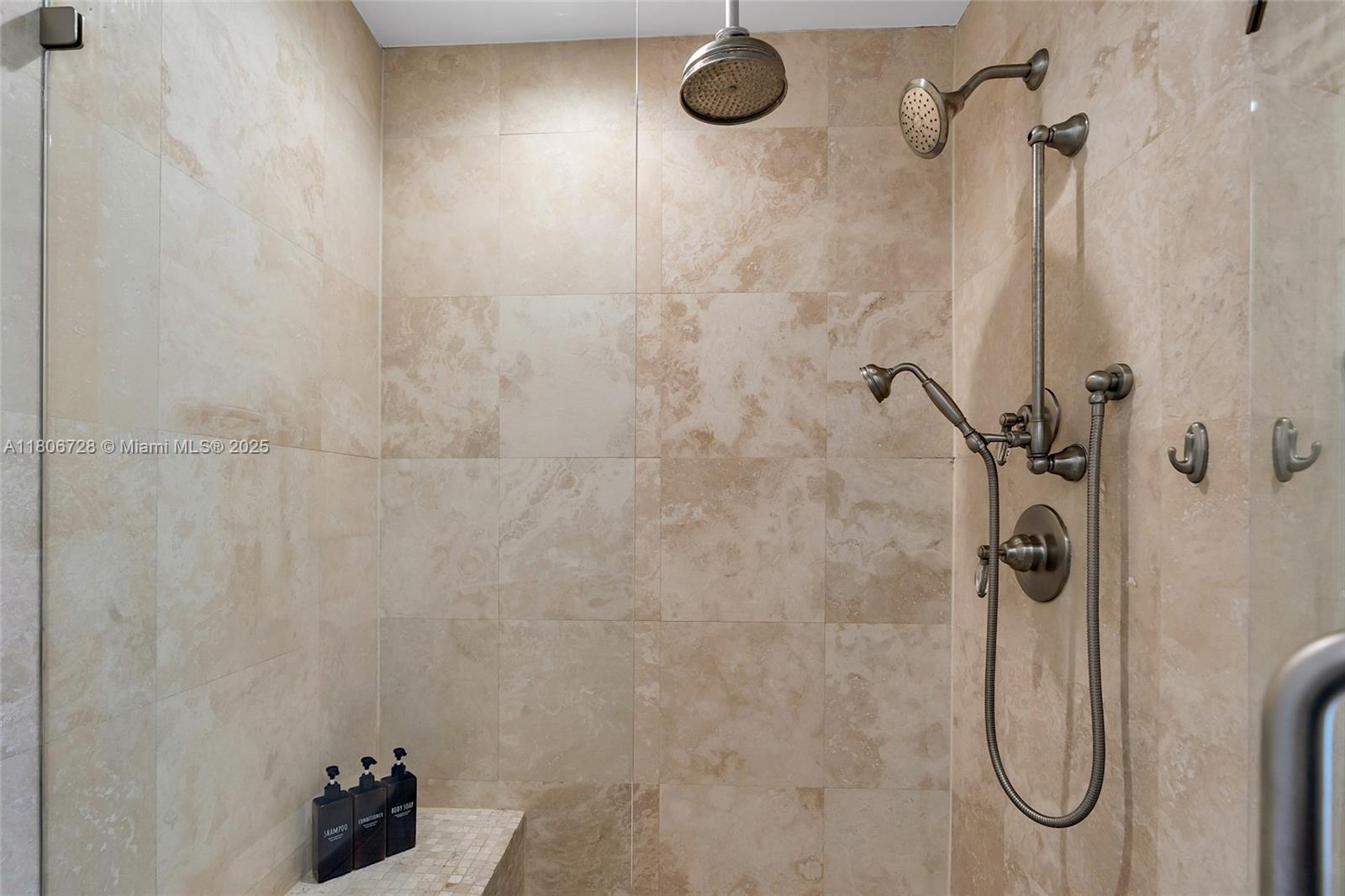 1011 Rhodes Villa Avenue Delray Beach, FL 33483 - Photo 54 of 90