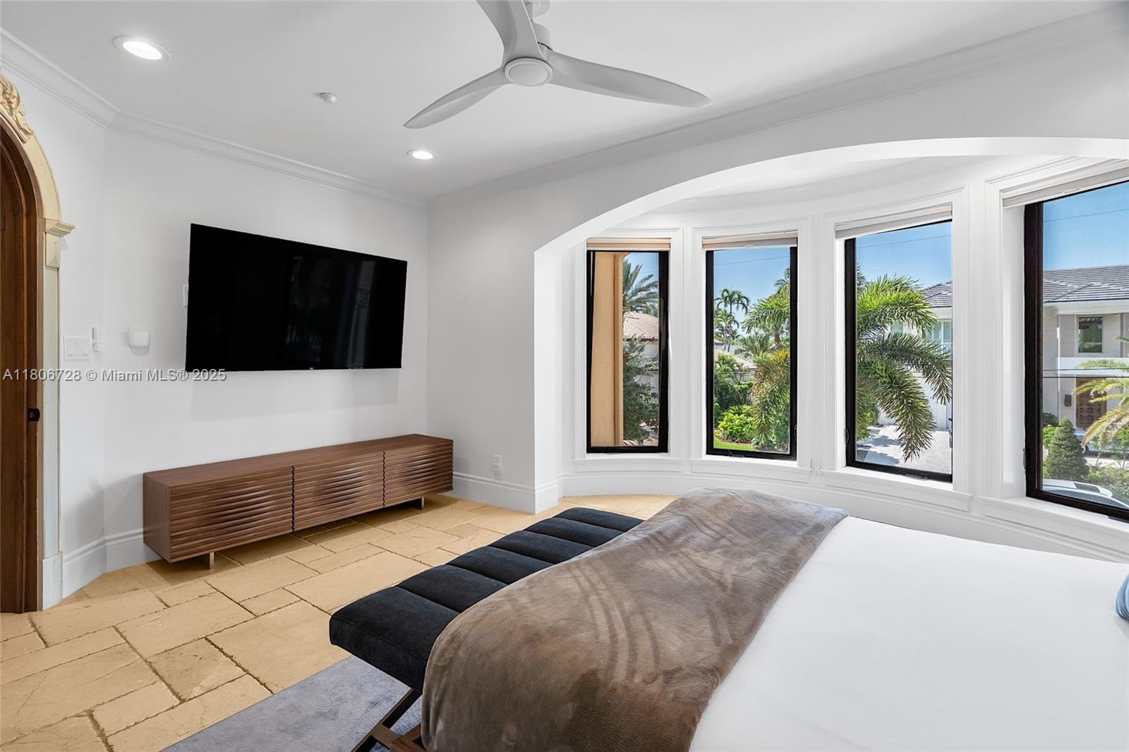 1011 Rhodes Villa Avenue Delray Beach, FL 33483 - Photo 55 of 90