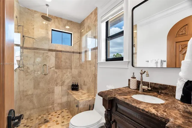 $5,706,427 | 1011 Rhodes Villa Avenue, Delray Beach, FL 33483