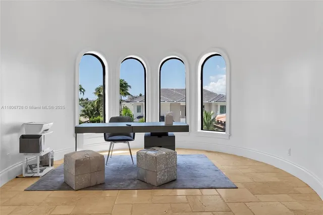 $5,706,427 | 1011 Rhodes Villa Avenue, Delray Beach, FL 33483