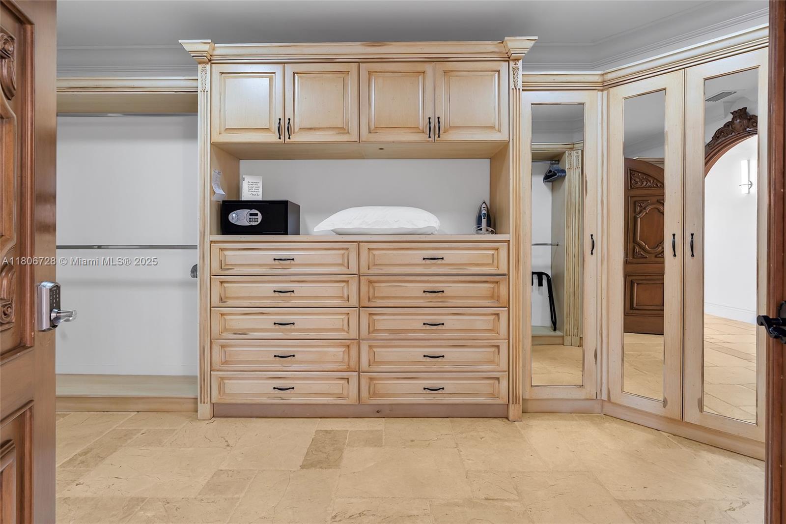 1011 Rhodes Villa Avenue Delray Beach, FL 33483 - Photo 82 of 90