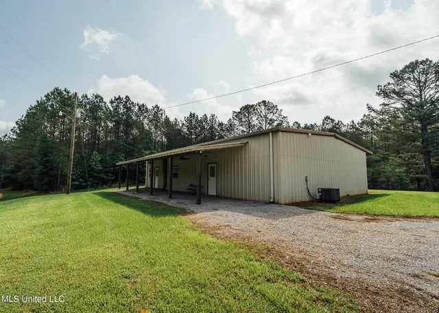 $675,000 | 2388 Attala Road 5238, Ethel, MS 39067