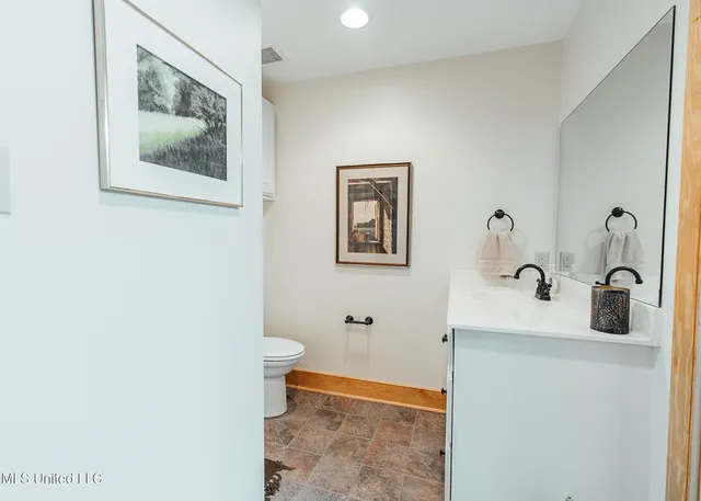 $675,000 | 2388 Attala Road 5238, Ethel, MS 39067