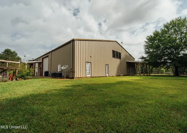 $675,000 | 2388 Attala Road 5238, Ethel, MS 39067