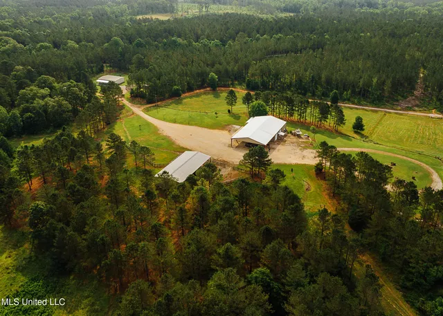 $675,000 | 2388 Attala Road 5238, Ethel, MS 39067