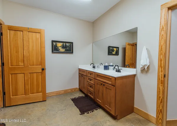 $675,000 | 2388 Attala Road 5238, Ethel, MS 39067