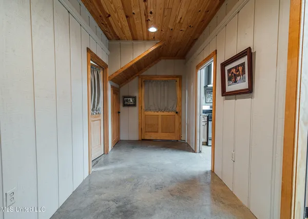 $675,000 | 2388 Attala Road 5238, Ethel, MS 39067