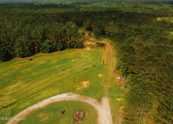 $675,000 | 2388 Attala Road 5238, Ethel, MS 39067