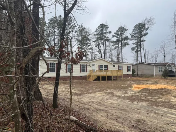 $199,900 | 165 Ash Hill Drive, Eutawville, SC 29048